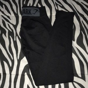 SOLD TO @EMRS95 // SMALL